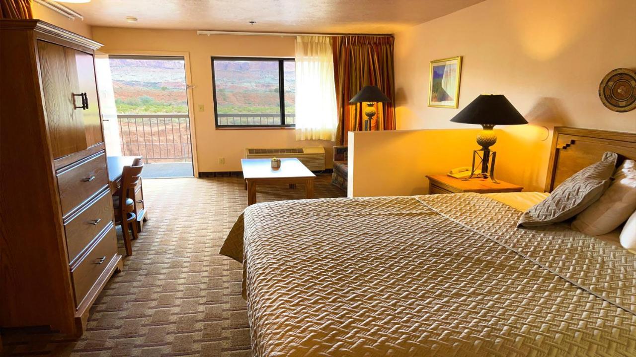 The Noor Hotel Torrey Bagian luar foto